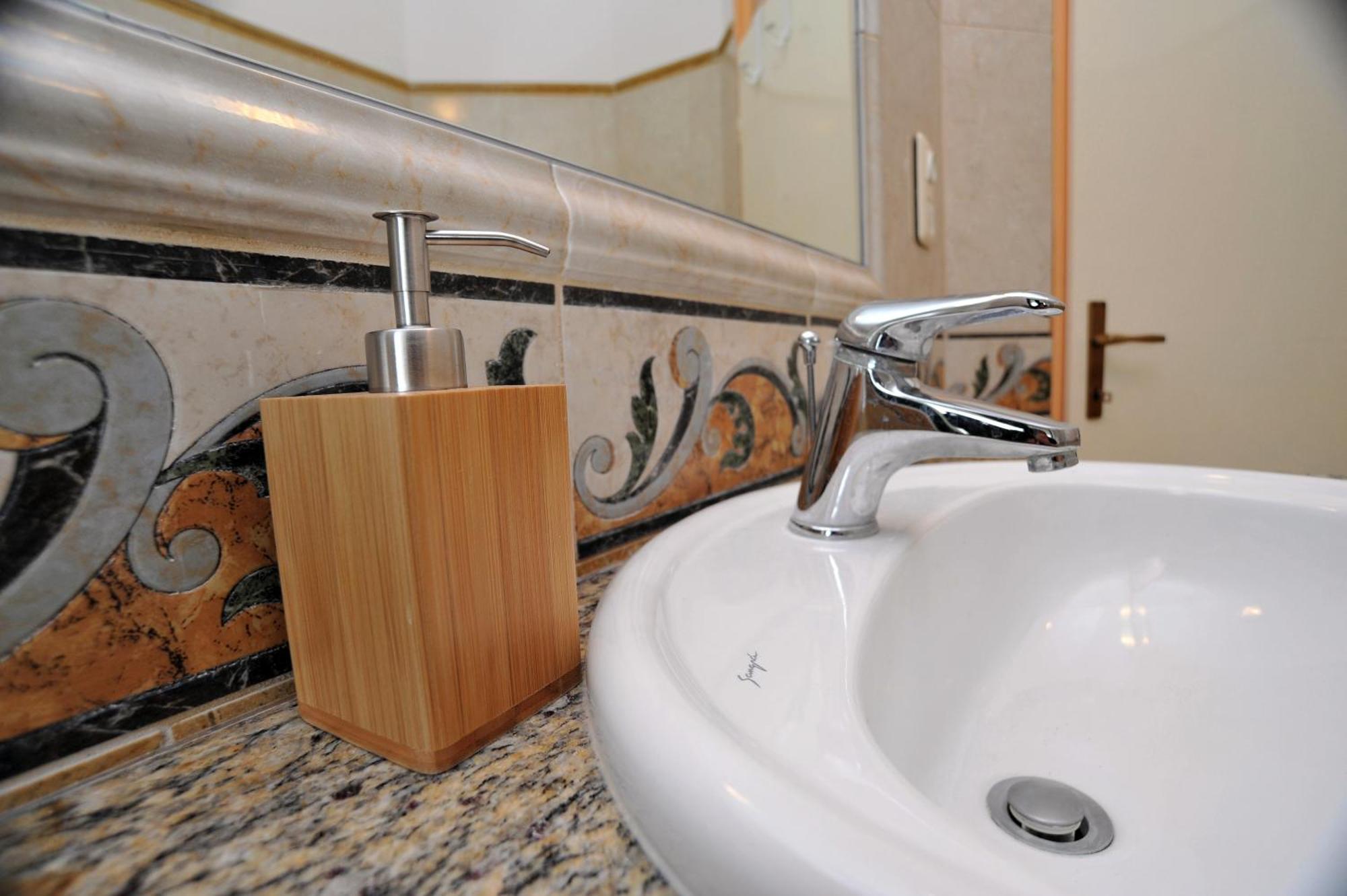 Apartments Villa Eden Preko Εξωτερικό φωτογραφία
