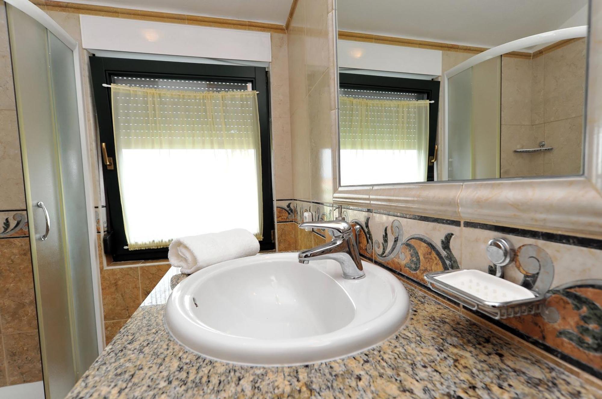 Apartments Villa Eden Preko Εξωτερικό φωτογραφία