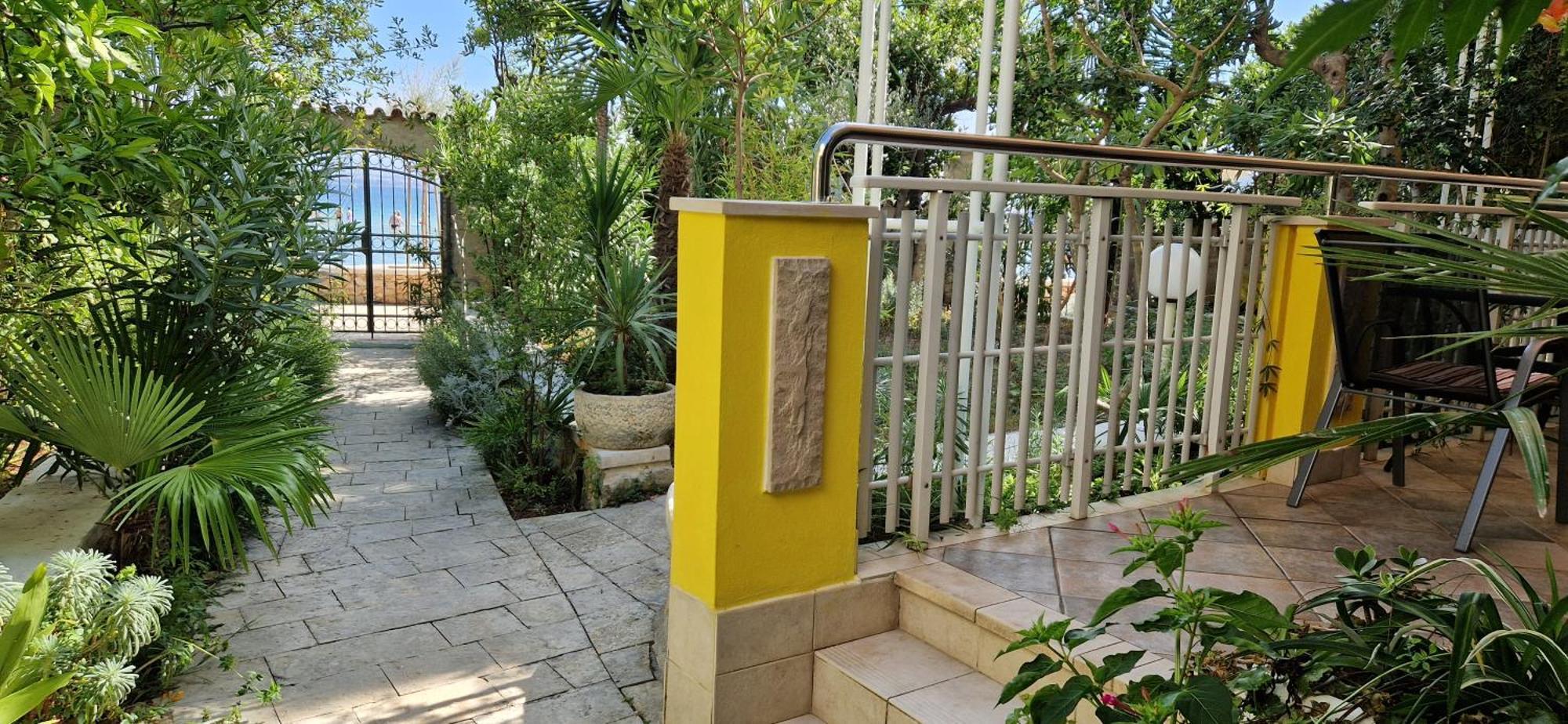 Apartments Villa Eden Preko Εξωτερικό φωτογραφία